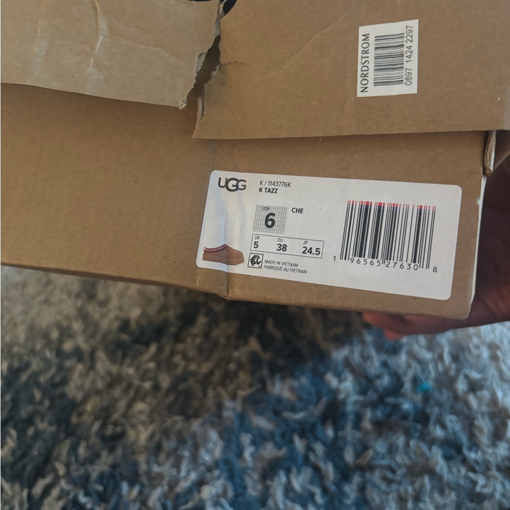 UGG Tazz Platform Slippers - Picture 3 of 4